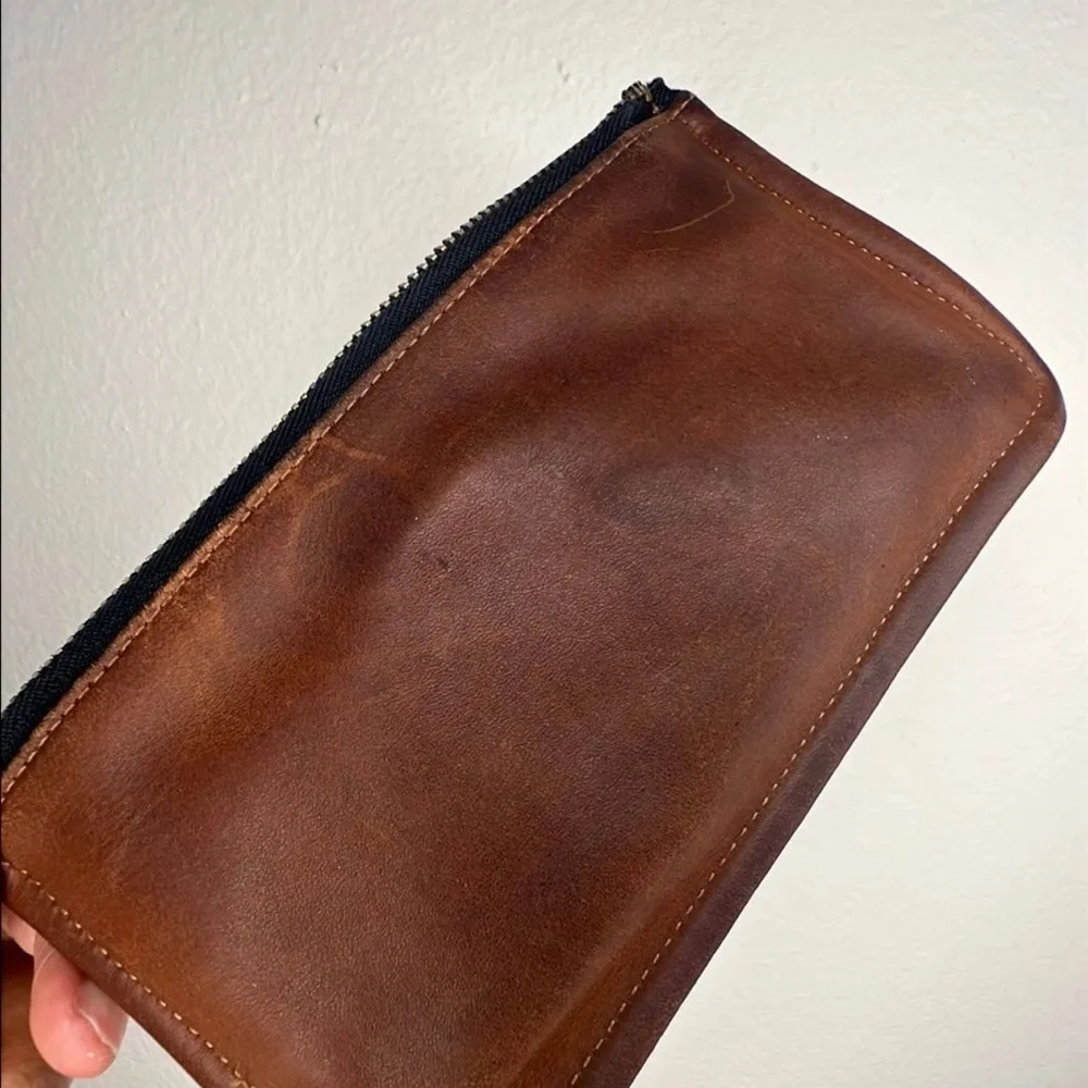 Vintage Coach British Tan Slim Makeup Bag - Picture 6 of 7